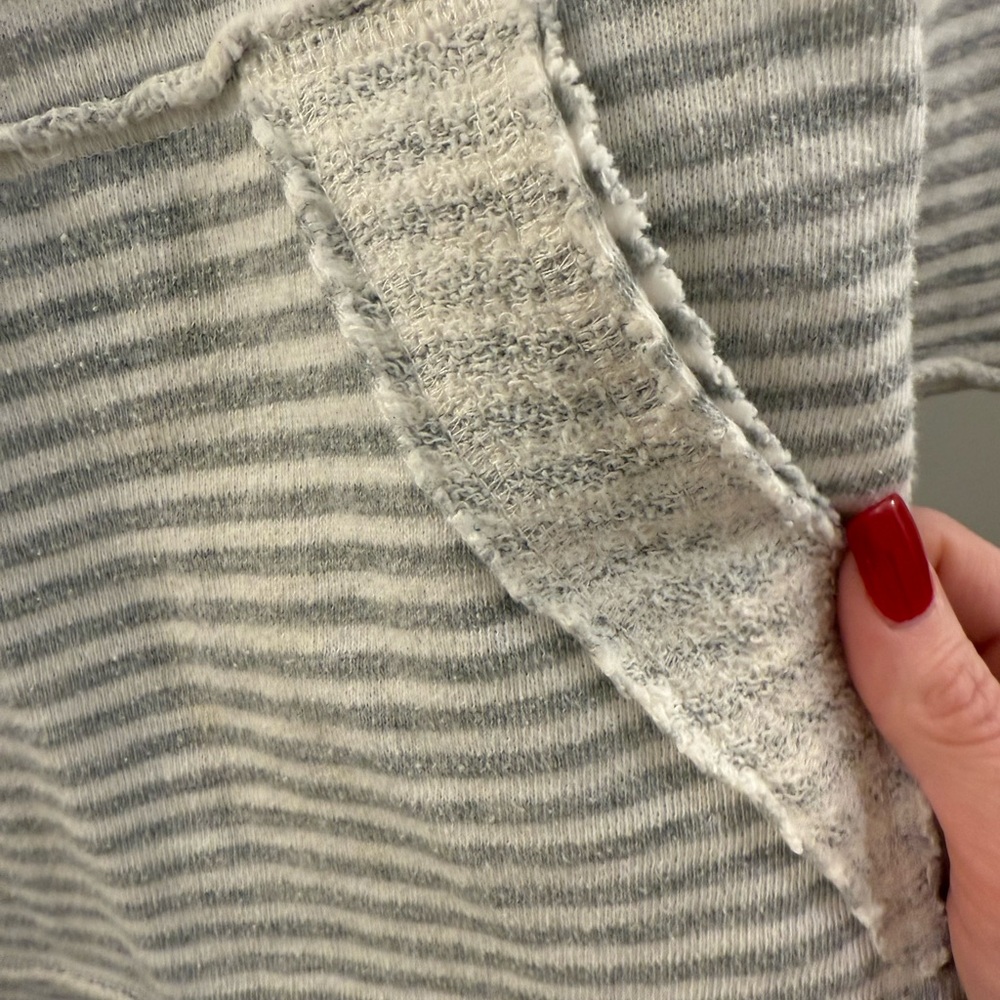 Ocean Drive Surfer Style Gray Striped Hoodie - Picture 3 of 4